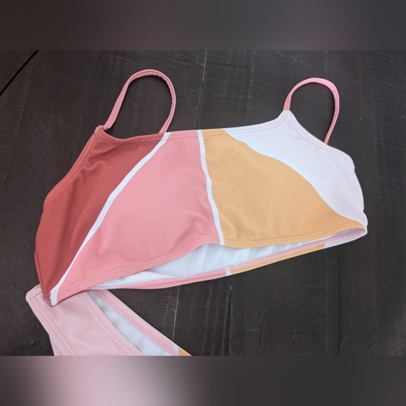 ROMWE Pink and Yellow Bikini Set - Picture 4 of 8